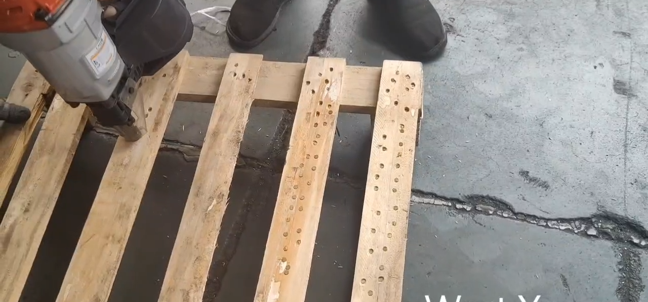 Video of Galvanized Coil Nails