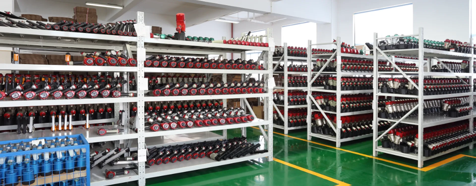 Powerful Pneumatic Nail Guns – Fast & Reliable